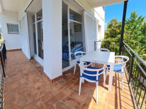 CASA FERRER - Casa grande de ambiente familiar en Llançà, cerca de la playa y del puerto.. - ES-228-64